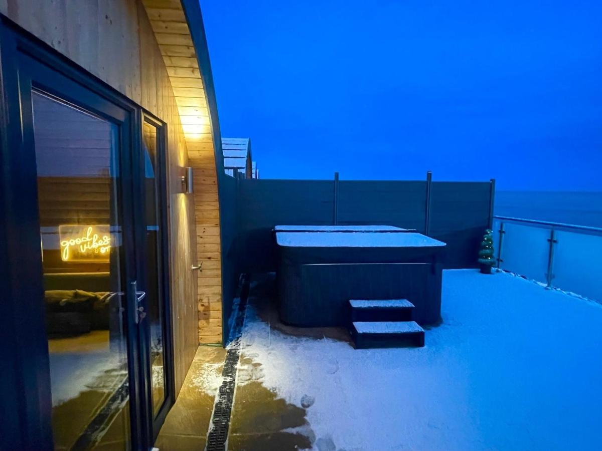 4 Sinclair Bay Lodges Keiss Экстерьер фото